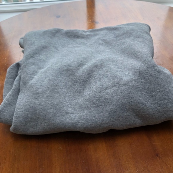 Bench Gray Fleece-Lined Sweatshirt/ hoodie size medium- gently used - Picture 10 of 10